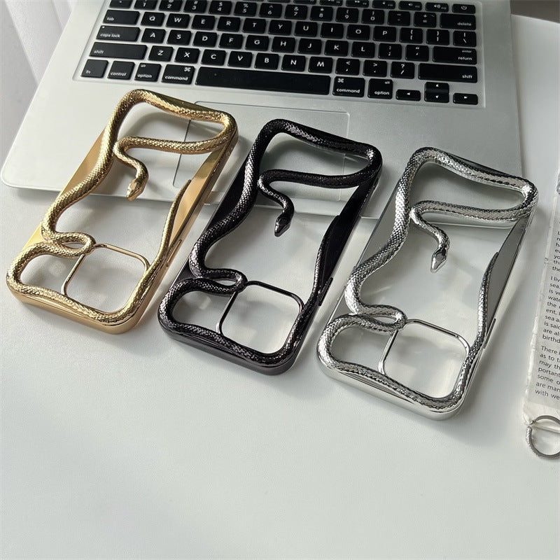 3D Cutout Snake Pattern Plastic Case, Compatible with iPhone