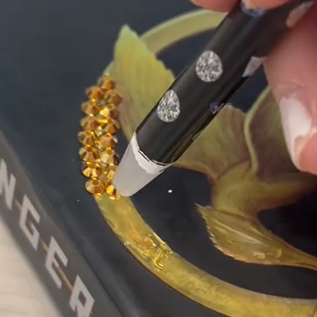 24 Colors DiamondGlow Crystal
