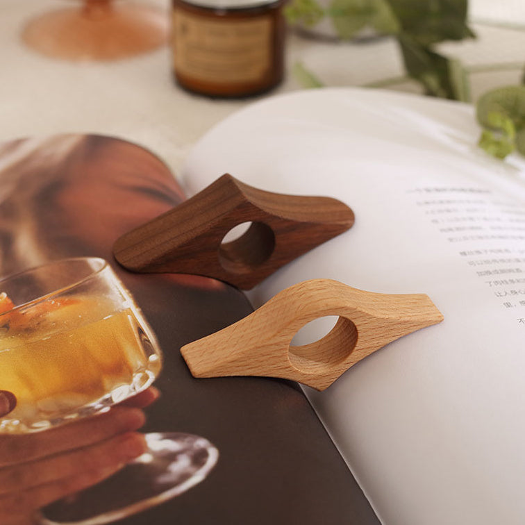 Handmade Walnut Thumb Reading Aid - elehancea
