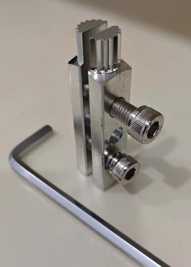 Broken Screw Extractor(Universal for 1/4 inch and 3/8 inch)