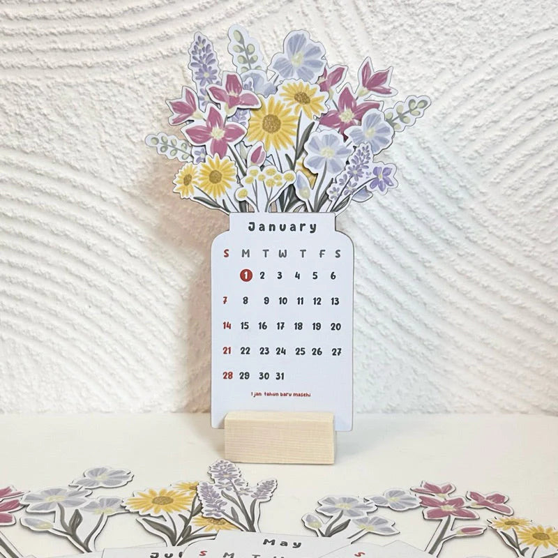 2024 Bloomy Flowers Desk Calendar - elehancea
