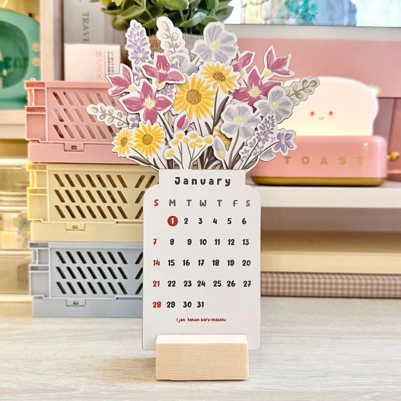 2024 Bloomy Flowers Desk Calendar - elehancea