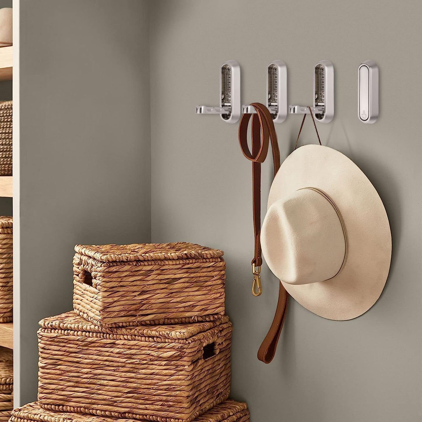 Hot Sale 49%OFF💥2025 Luxury Metal Folding Decorative Hooks