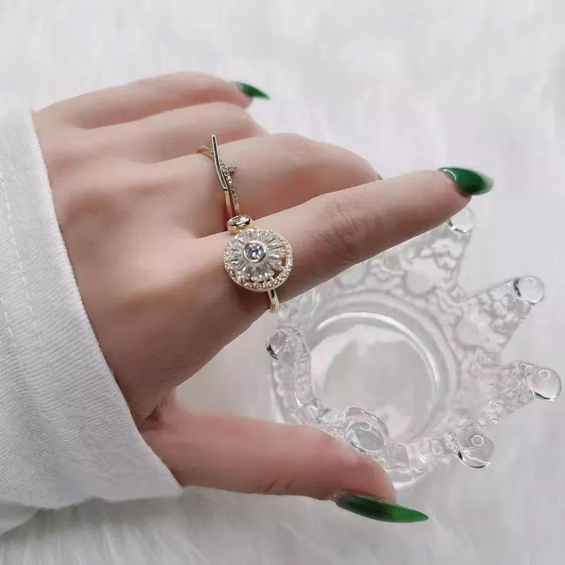 Crystal Anxiety Relief Spinning Ring - elehancea