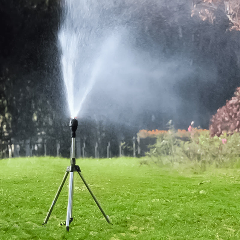 Rotating Tripod Sprinkler - elehancea