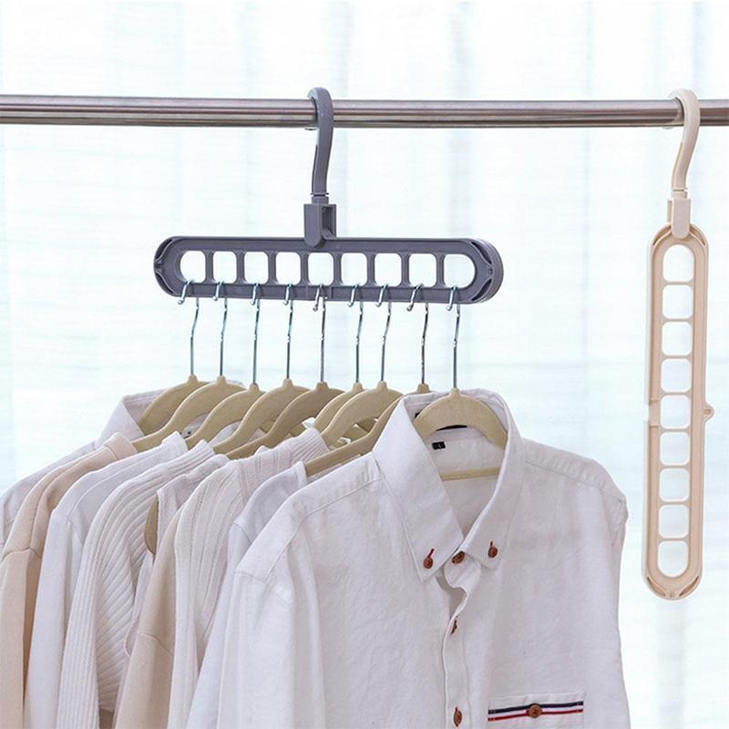 Rotate Anti-skid Folding Hanger - elehancea