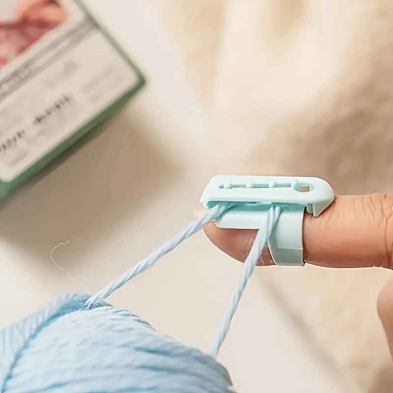 Yarn Guide Ring Crochet Knitting Tool - elehancea