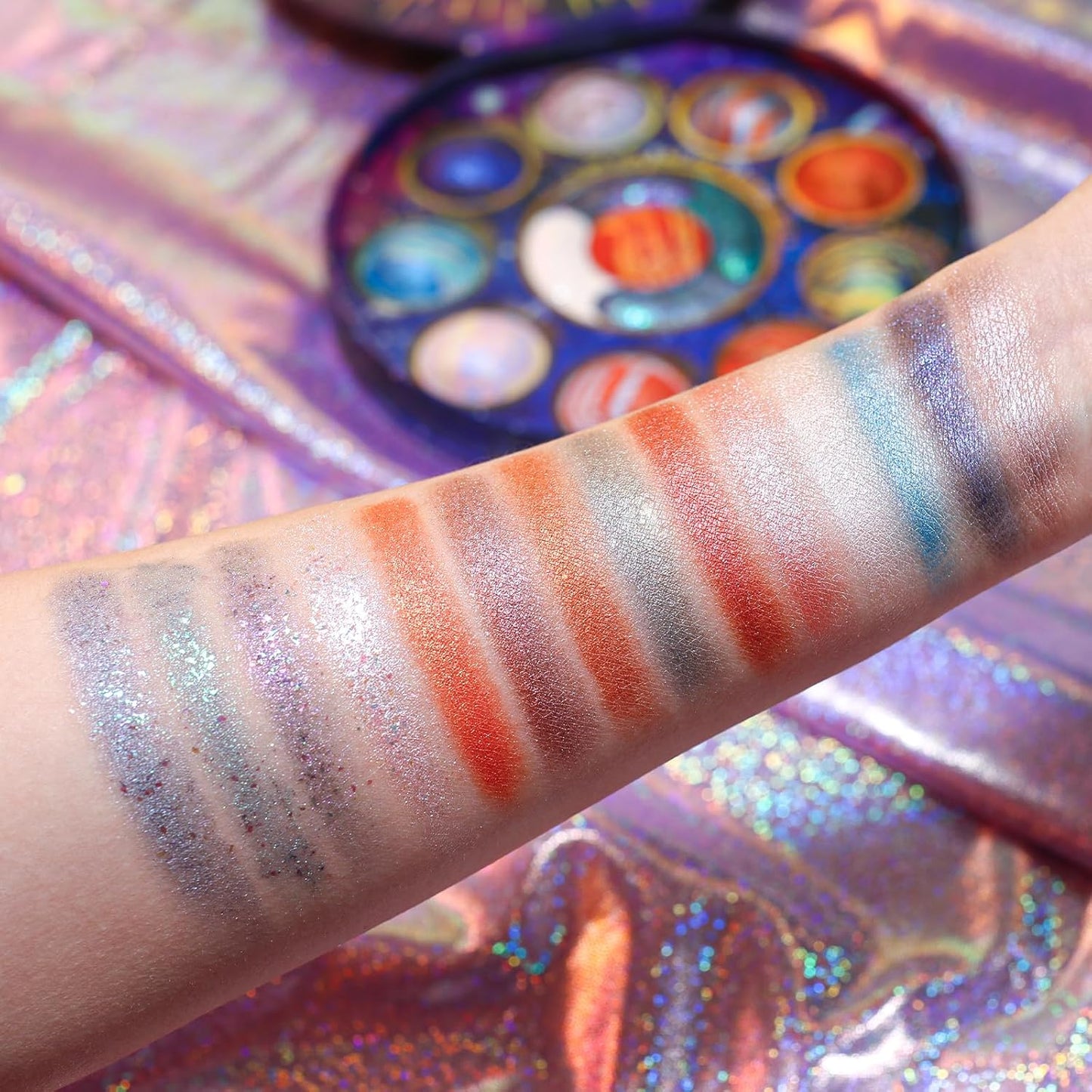 Hot Sale🔥14 Colors Pearlescent Star Eyeshadow Palette