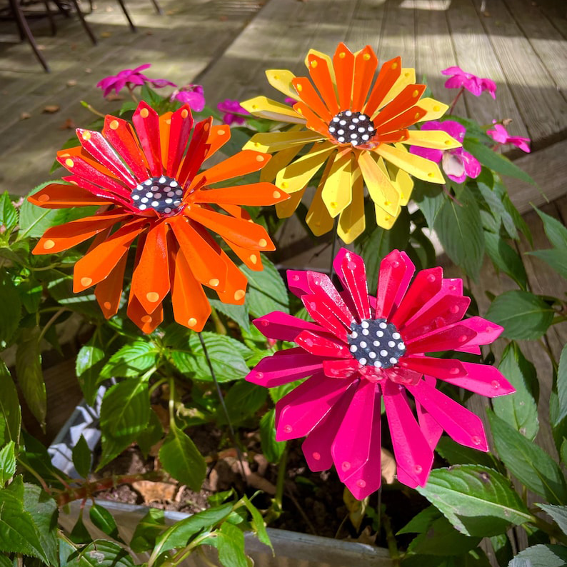 🔥Metal Flower Garden Stakes Set