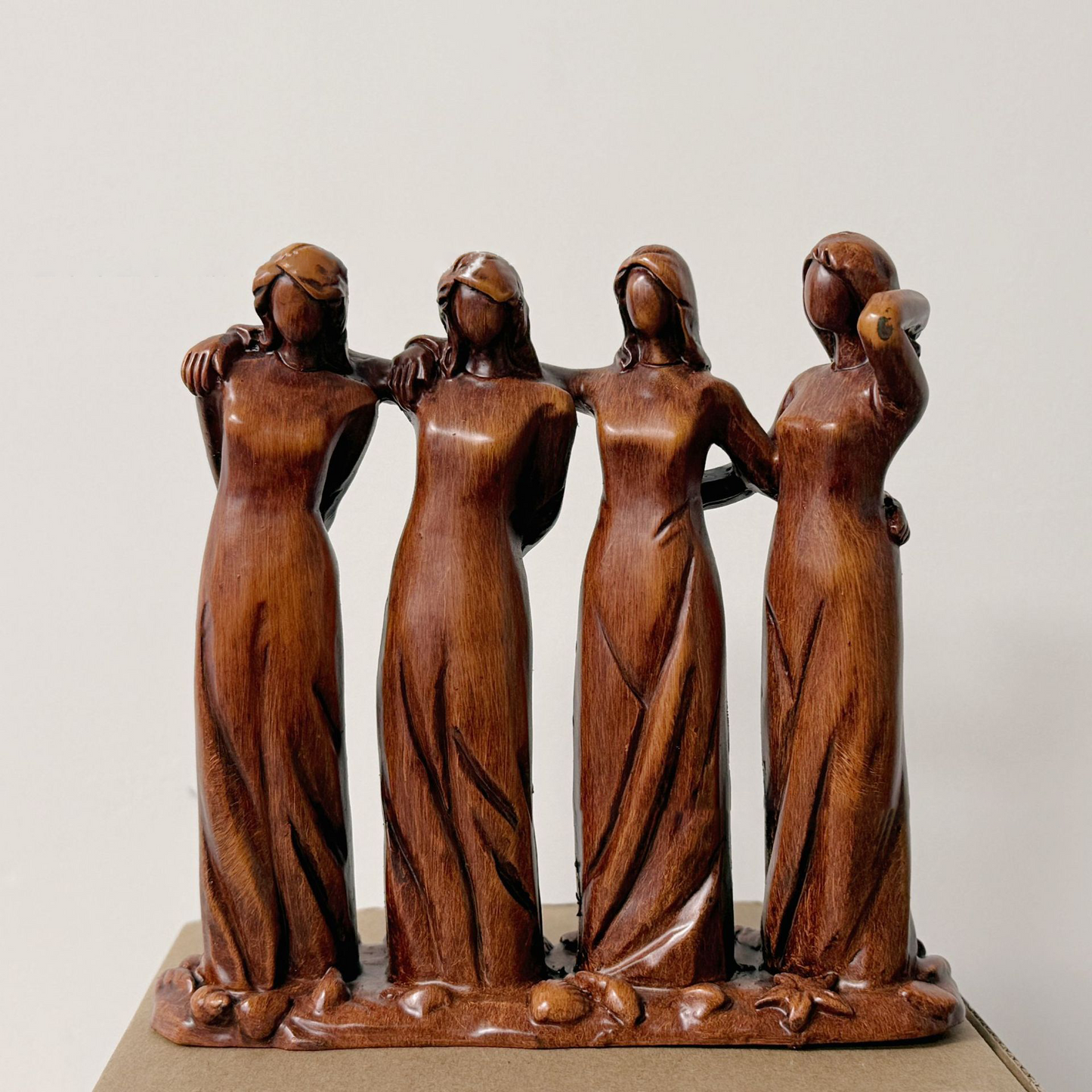 Celebrates Friendships Sisters Sculpture