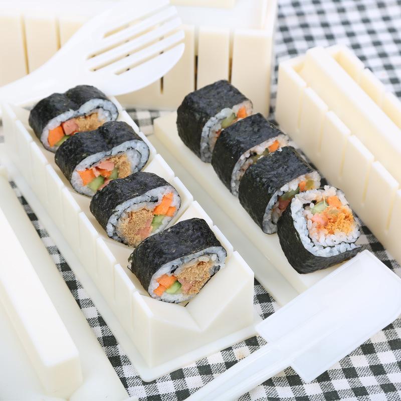 [4 Shapes!!] DIY Sushi Maker - elehancea