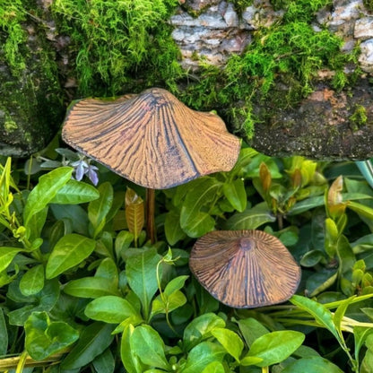 Brown Metal Mushroom Garden Decor