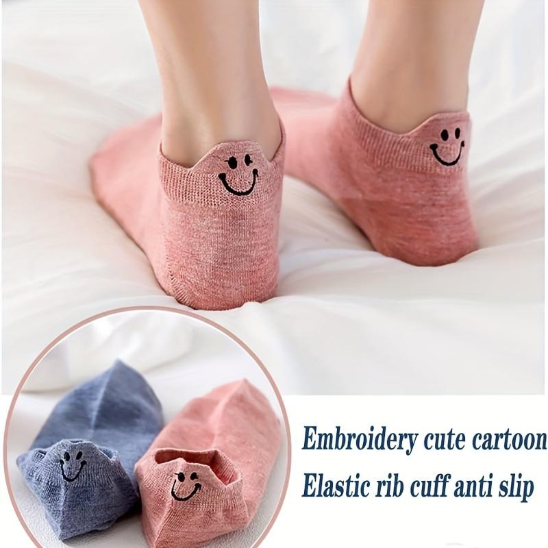 🔥10 Pairs Four Seasons Cartoon Embroidered Smiling Face Socks