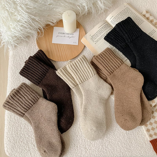 Hot Sale - Women's Solid Mid-calf Socks