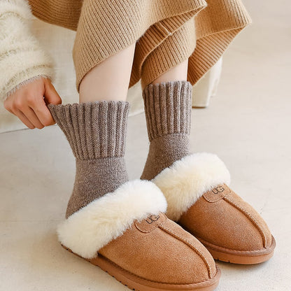 Hot Sale - Women's Solid Mid-calf Socks