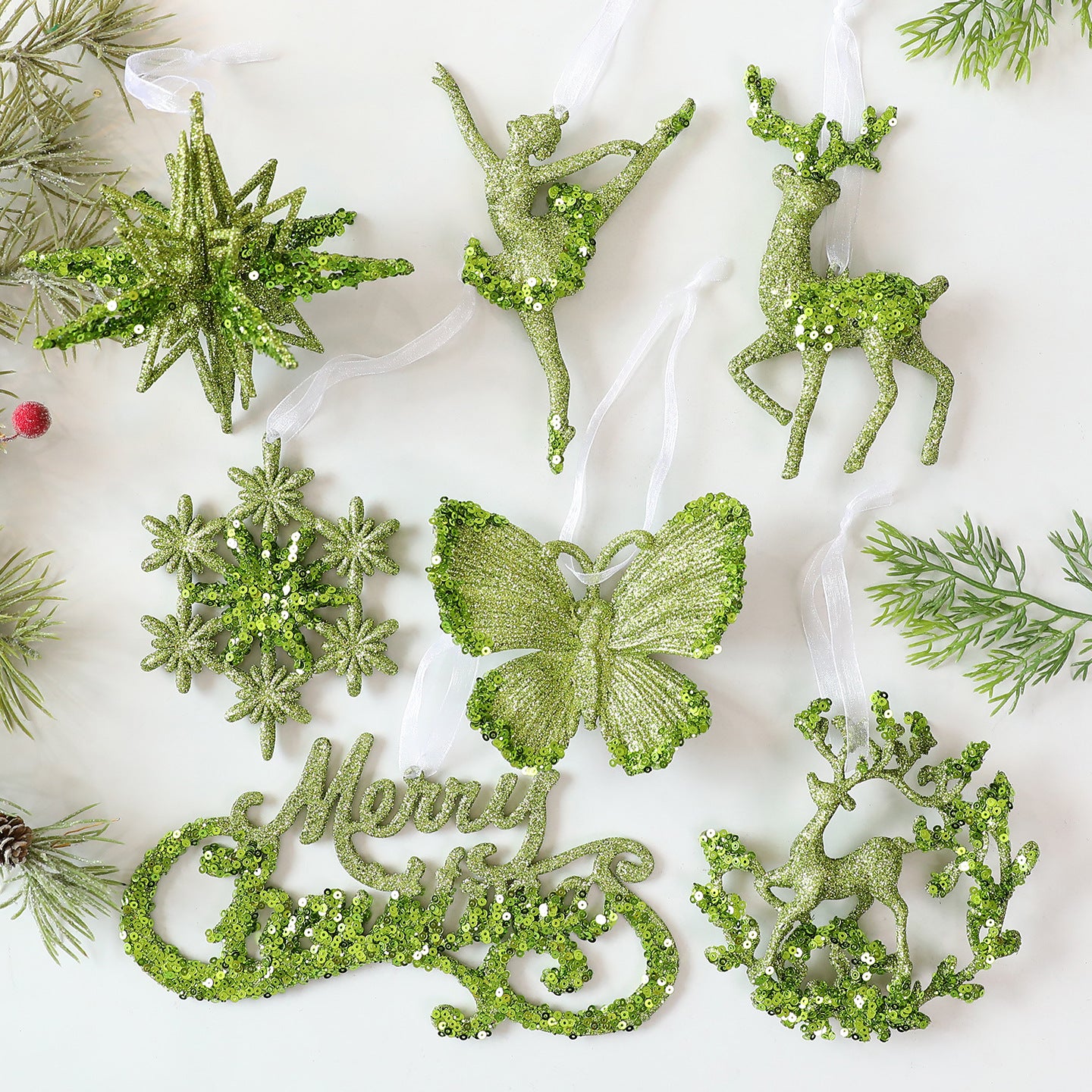 6-Piece Christmas Tree Ornament Set