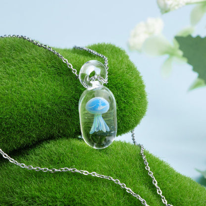 🌊Handmade Fused Glass Jellyfish Necklace