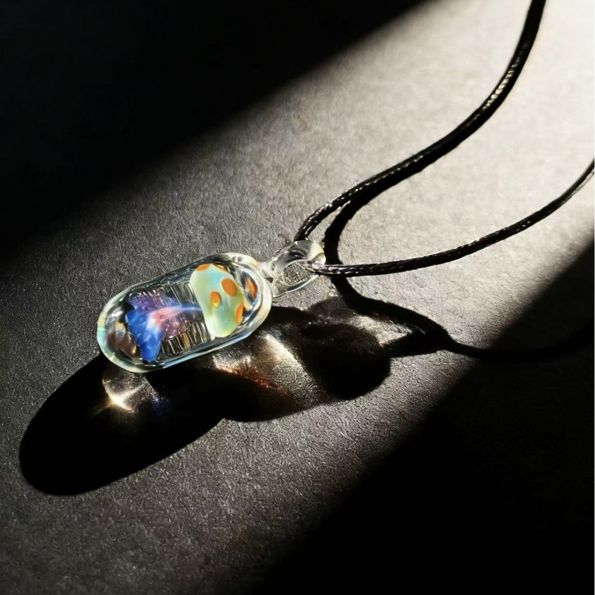🌊Handmade Fused Glass Jellyfish Necklace