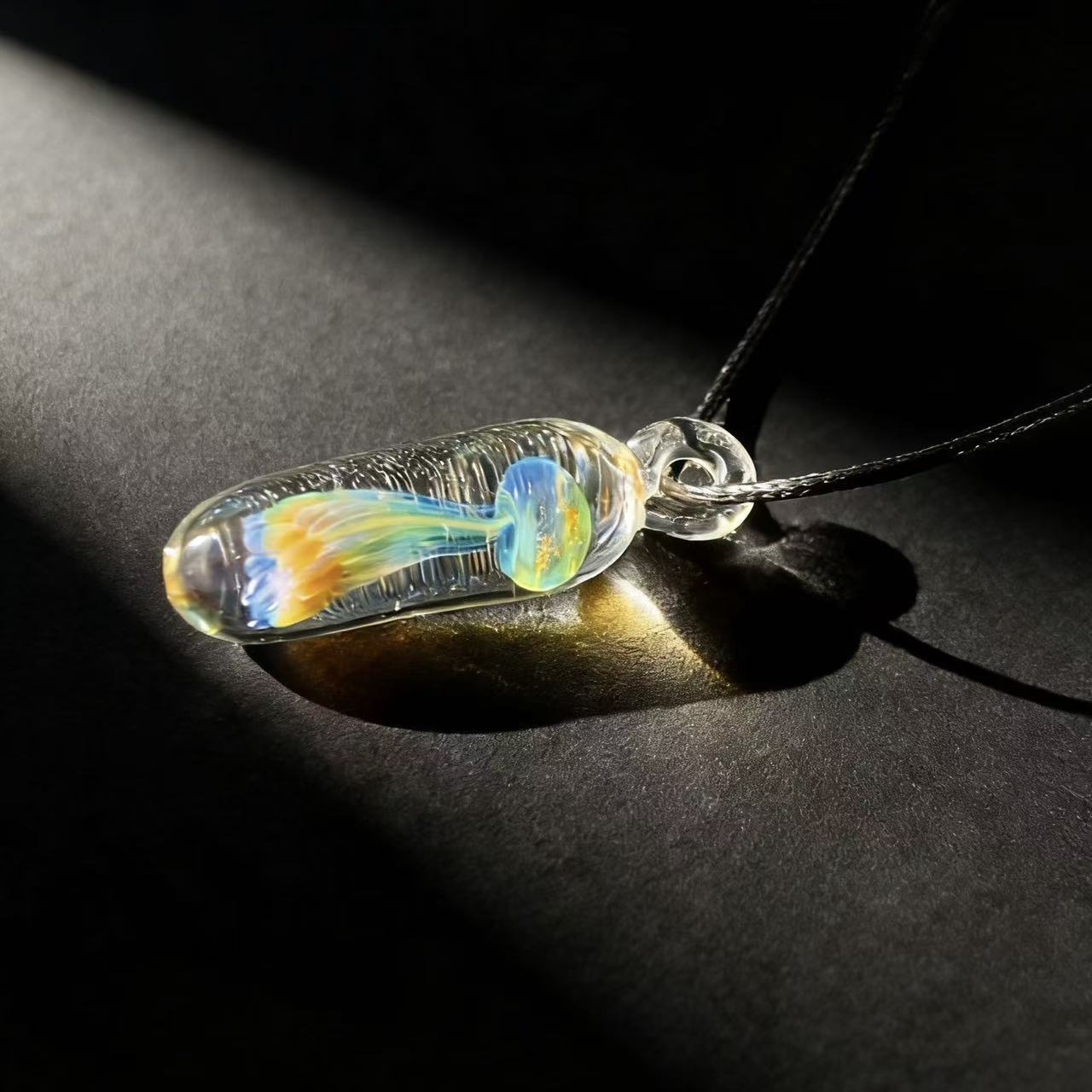 🌊Handmade Fused Glass Jellyfish Necklace