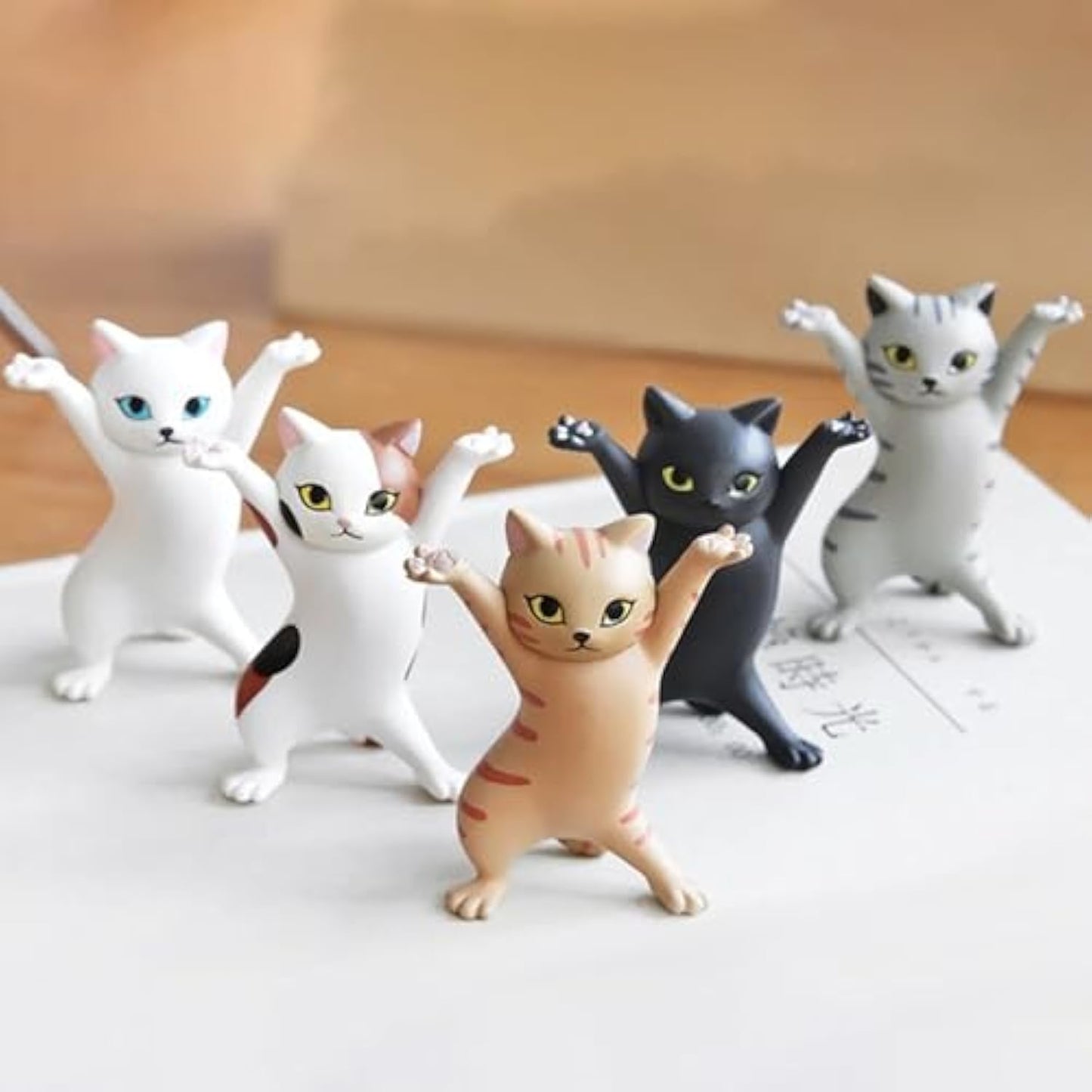 Dancing Cats Pen Holder Weightlifting